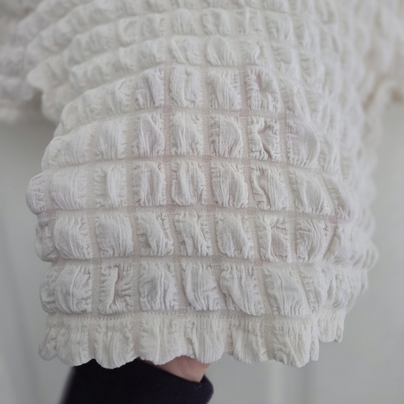 UO Paula Bubble Knit Mock Neck Top - Picture 5 of 9